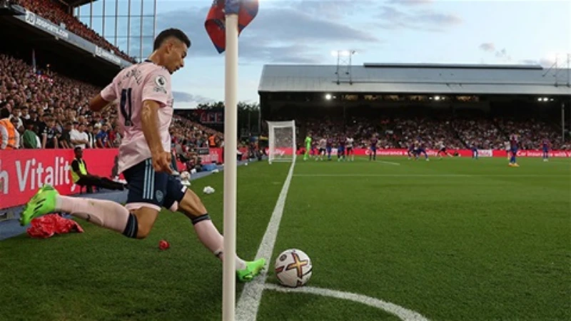 Chiến thuật đá phạt góc phổ biến hiện nay