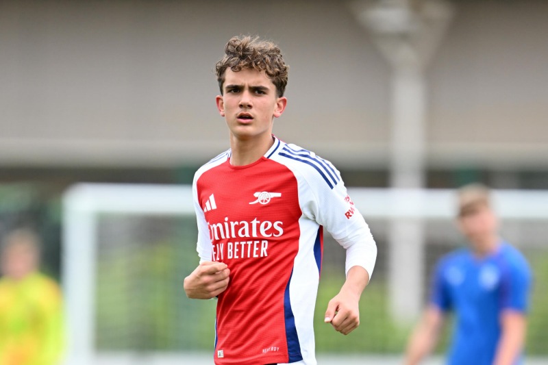 Màn ra mắt ấn tượng của Max Dowman