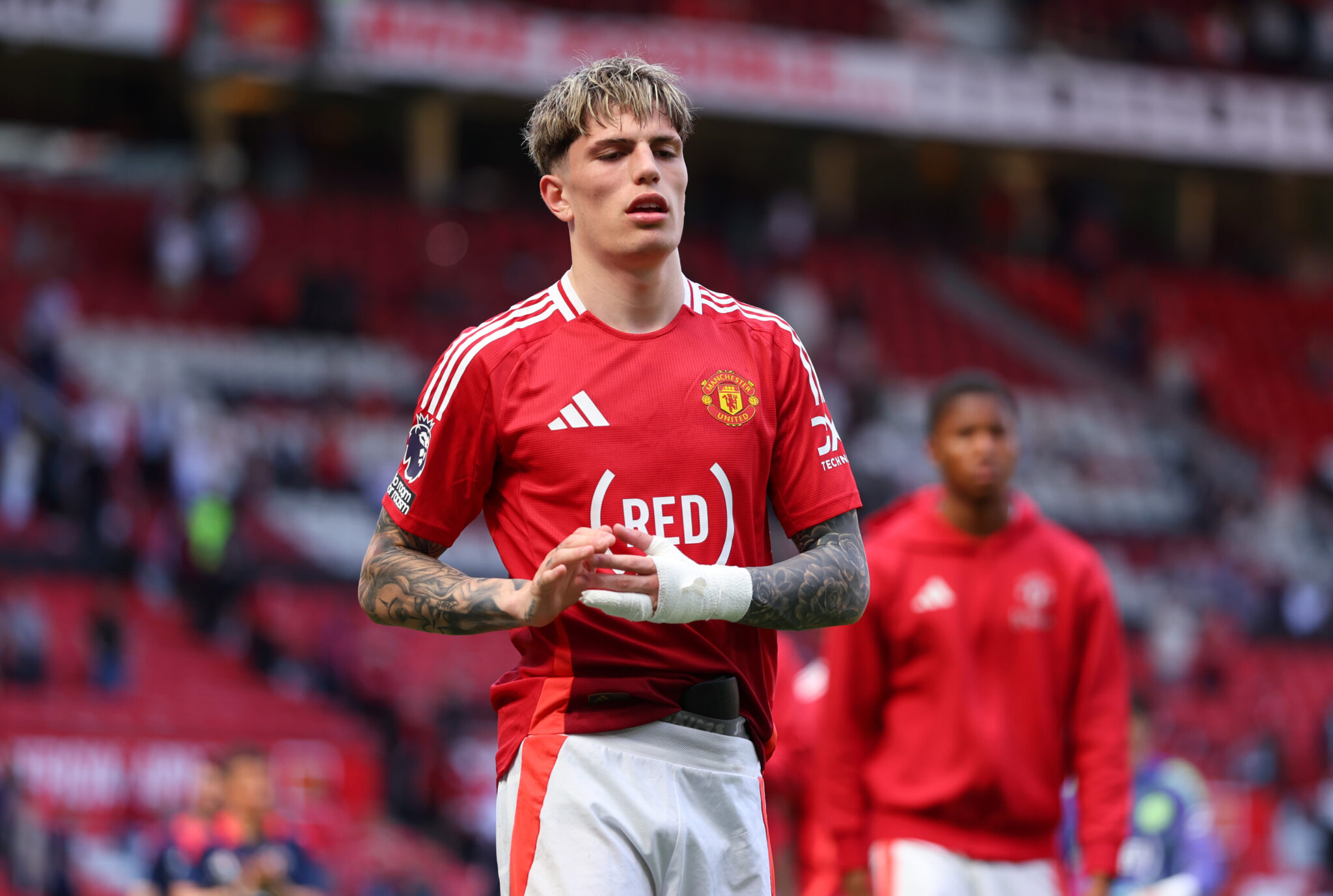 Garnacho chỉ muốn Chelsea, MU kiên quyết giữ giá